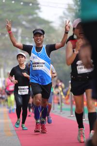 BIB: 47343, 4053
                            <button type="button" onclick="openModal(8106886)" class="btn btn-primary btn-sm float-right btn-popup" data-toggle="modal" data-target=".modal-high-quality">
                        <i class="fas fa-shopping-cart"></i> Add to Cart
                    </button>
                                            <button type="button" onclick="isThisMe(8106886, true)" class="btn btn-success btn-sm float-right btn-popup btn-isme hidden" data-toggle="tooltip" data-placement="bottom" title="นี่คือรูปของคุณใช่ไหม คลิกที่นี่เพื่อเอาเข้าอัลบั้ม">
                        <i class="fas fa-plus"></i> Add to album
                    </button>
                    <button type="button" onclick="isThisMe(8106886, false)" class="btn btn-warning btn-sm float-right btn-popup btn-isnotme hidden">
                        <i class="fas fa-ban"></i> Remove from album
                    </button>